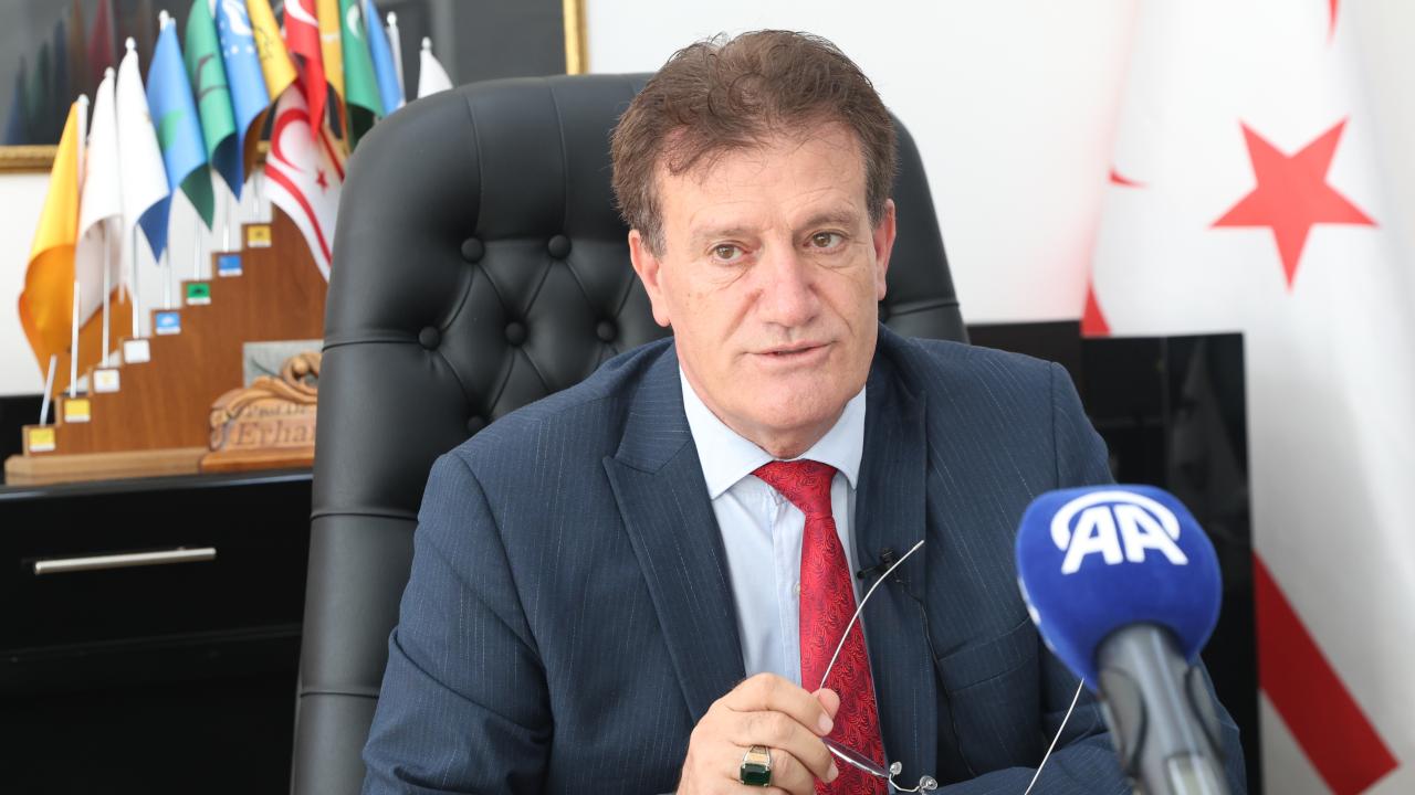 kktc-bakan-arikli-2254587.jpg