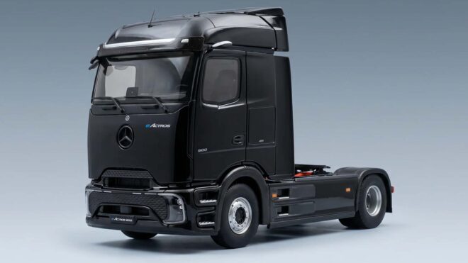 Mercedes-Benz Türk CEO'su: Yeterli talep görmemiz halinde Türkiye’de elektrikli kamyon üretebiliriz.