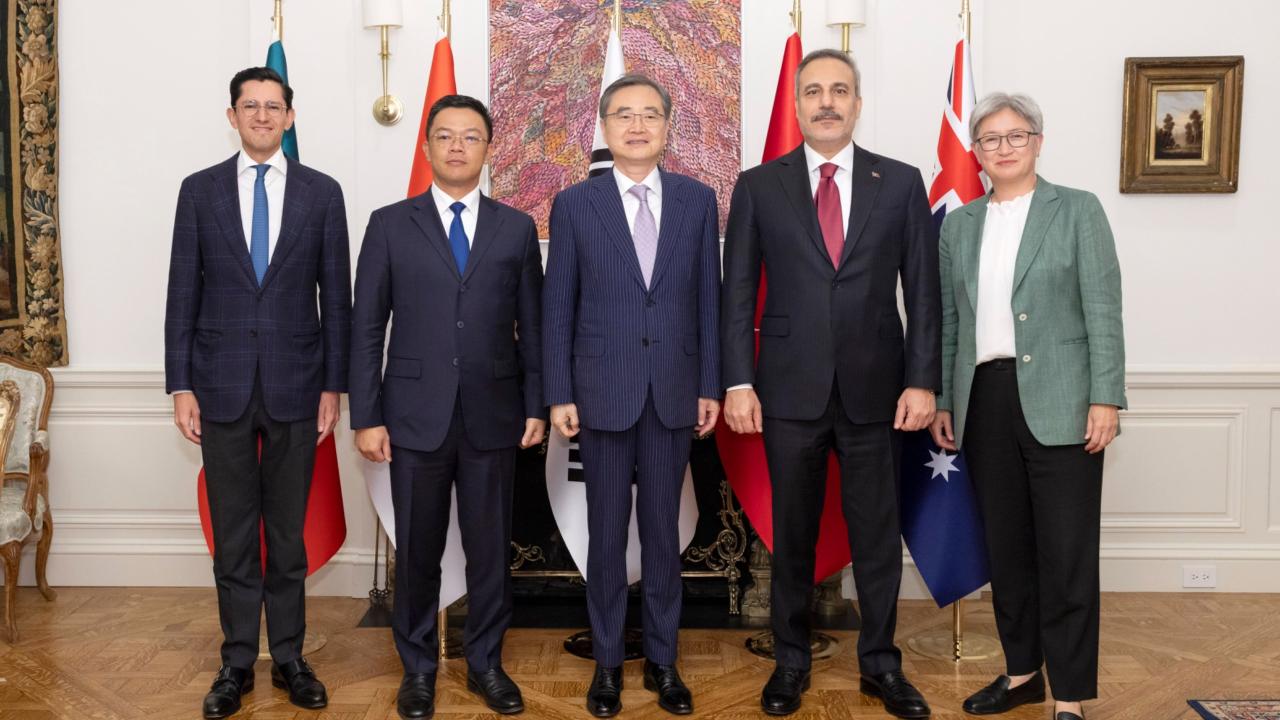 hakan-fidan-mikta-trt-2490038.jpg