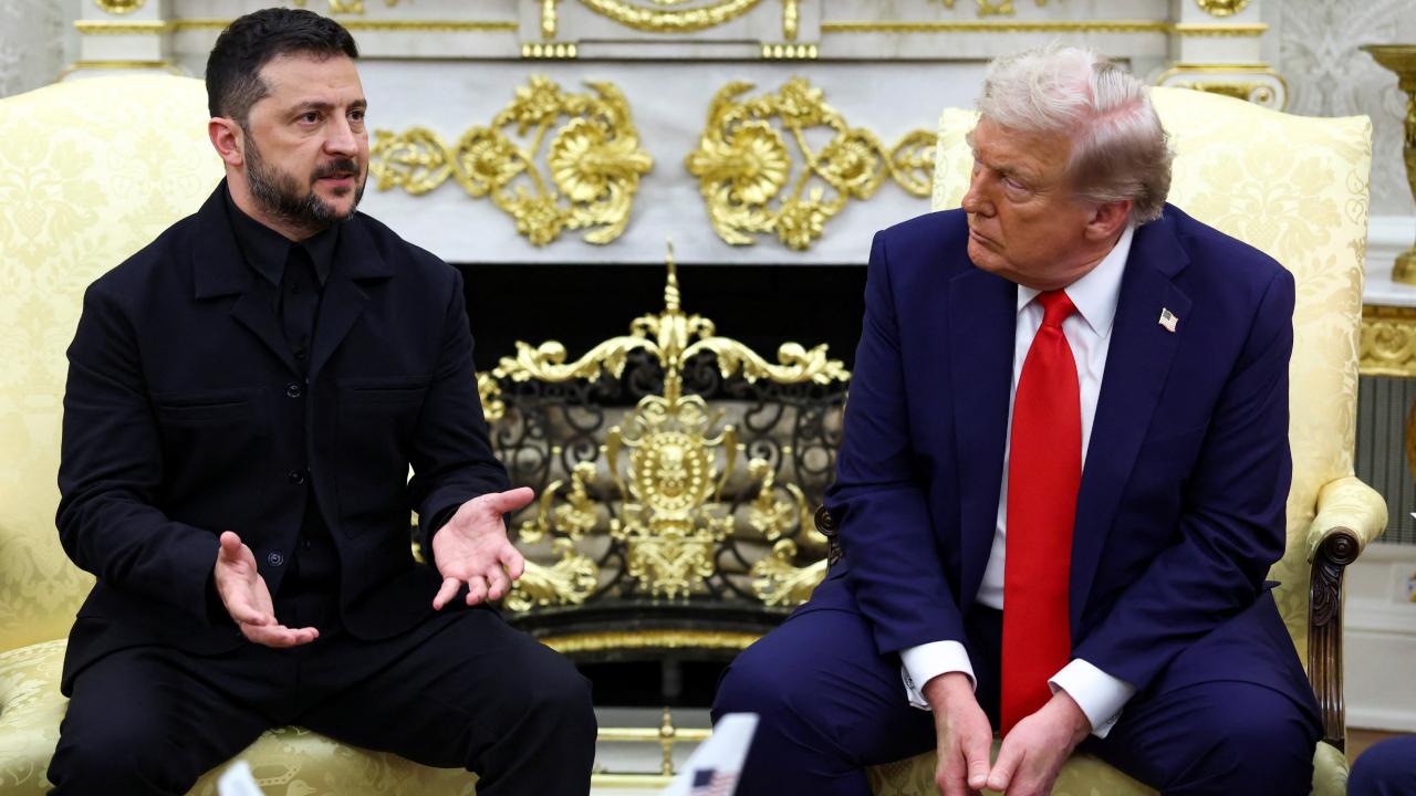 trump-zelenski-reu-2389580.jpg