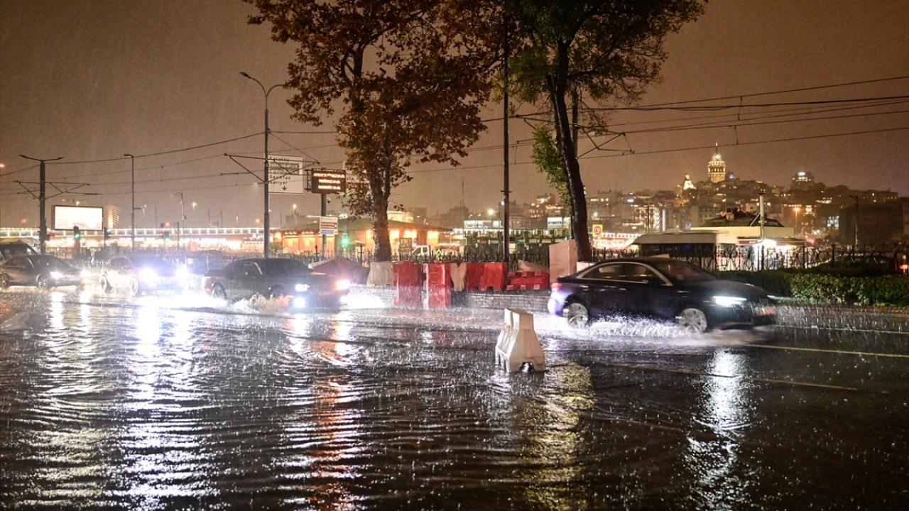 istanbul-saganakaa-2495836.jpg
