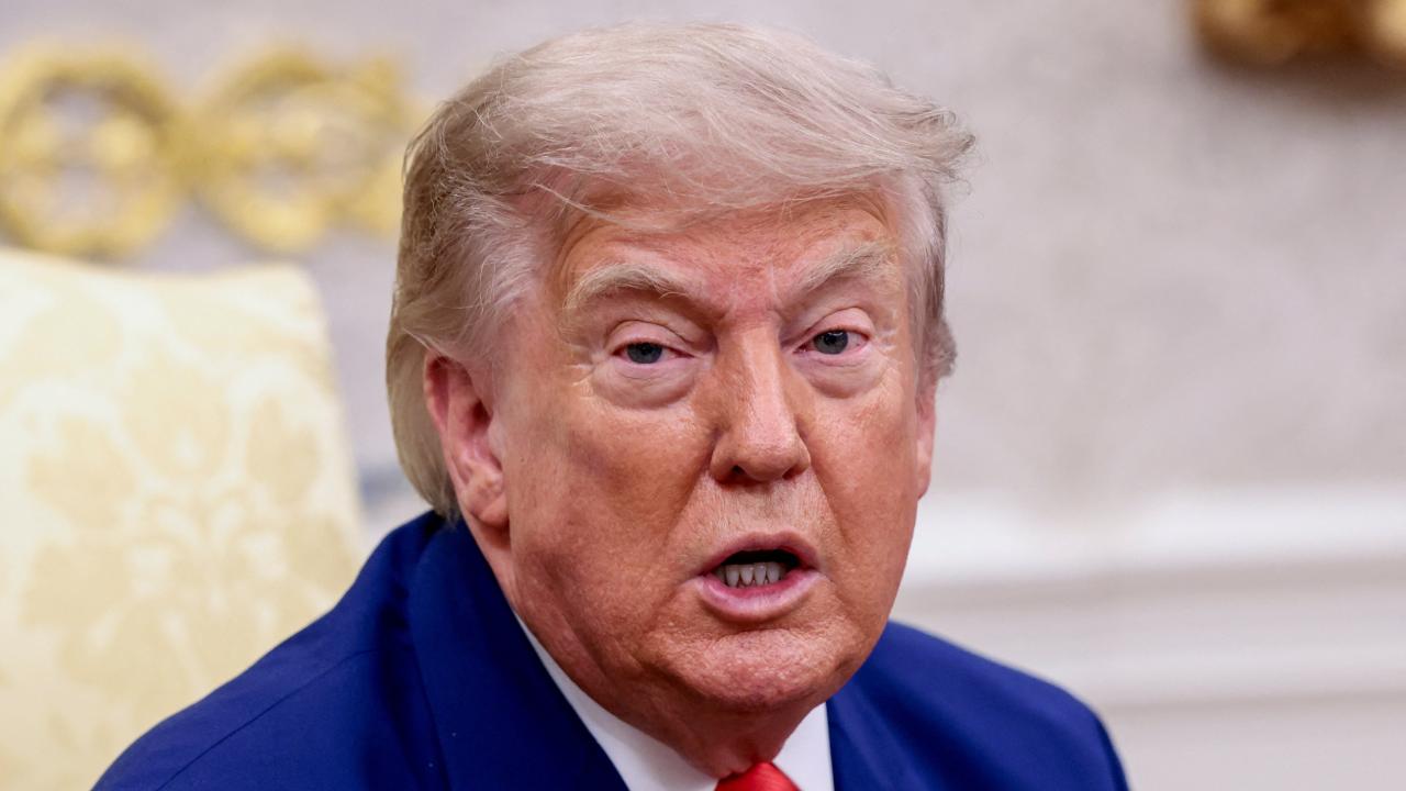 trump-re-2477374.jpg