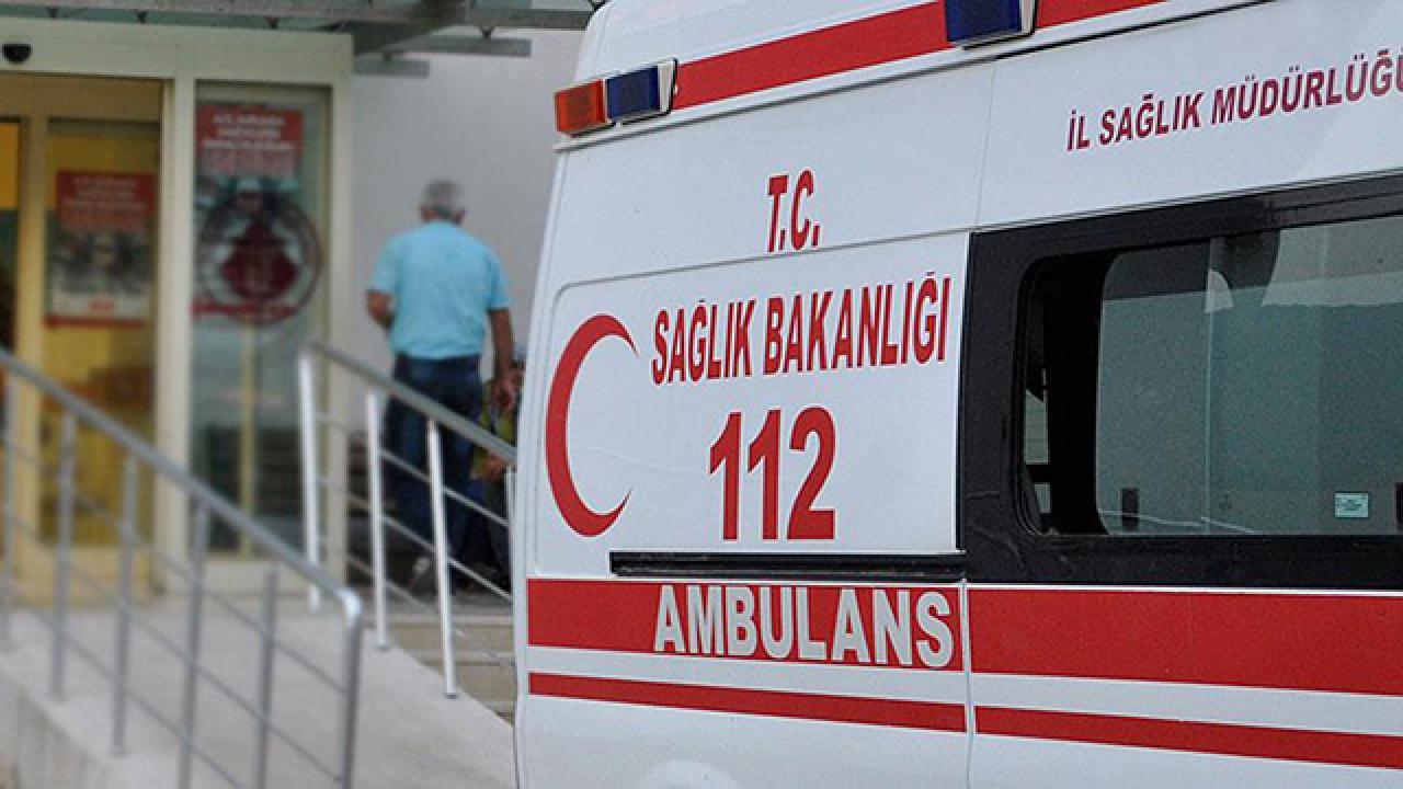ambulans-1478997.jpg