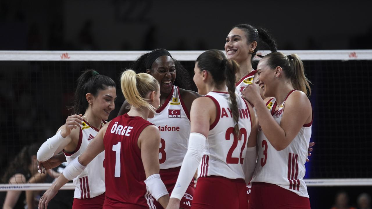 voleybol-aa-2469686.jpg