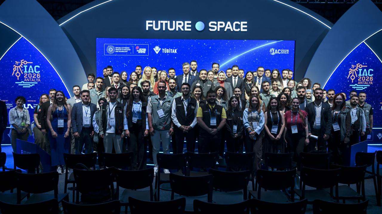 future-space-aa-2494208.jpg