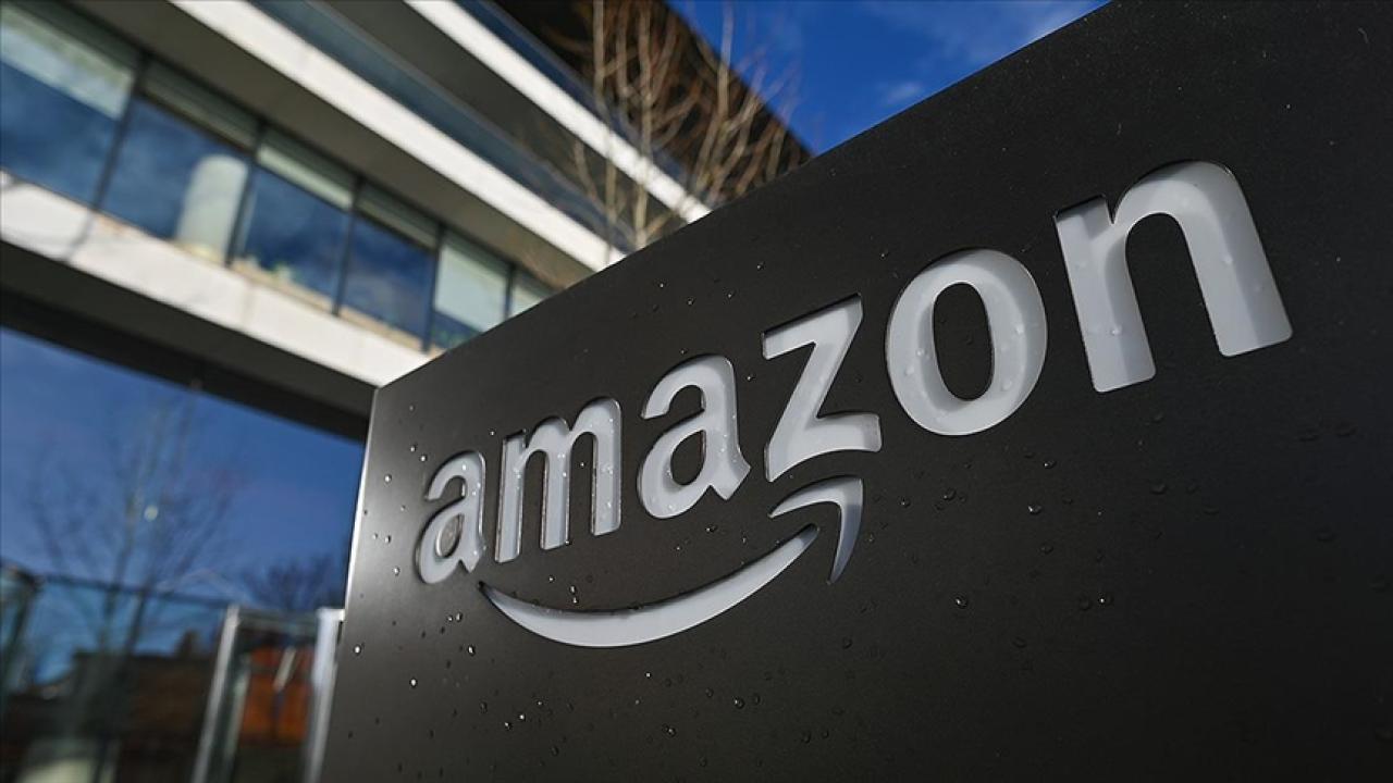 amazon-aa-2015179.jpg