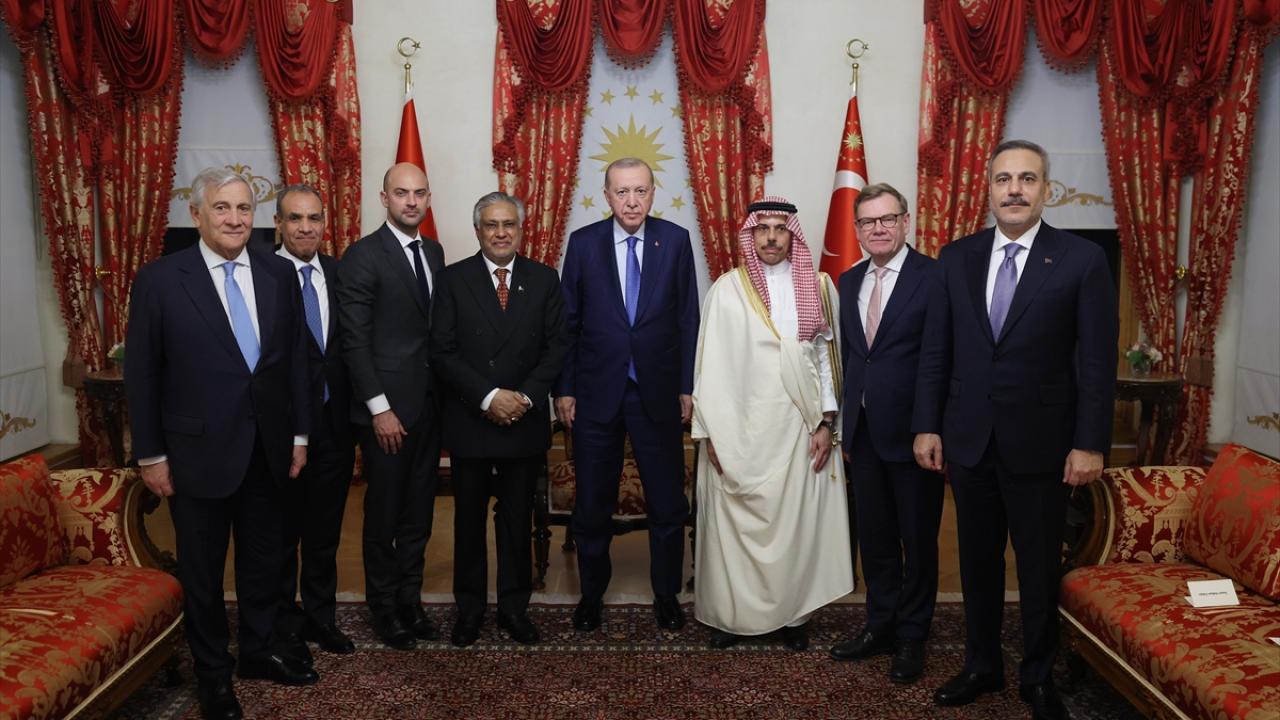 erdogan-disisleri-bakanlari-2498081.jpg