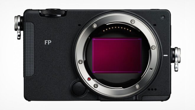 Tam kare sensörlü kompakt aynasız Sigma fp 2 tanıtıldı