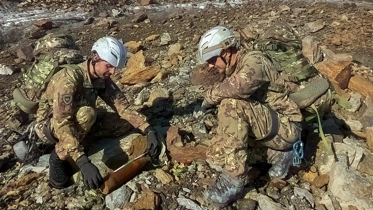 ita-2499307.jpg