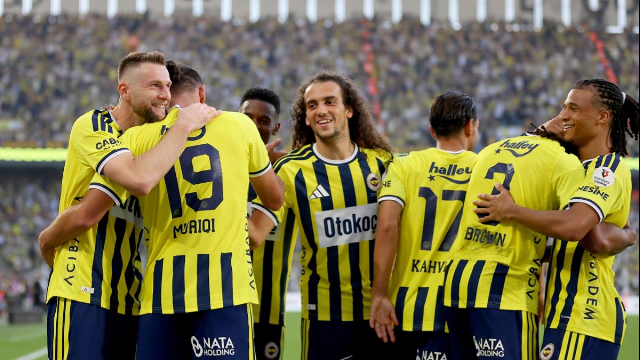 fenerbahceaa-2489801.jpg